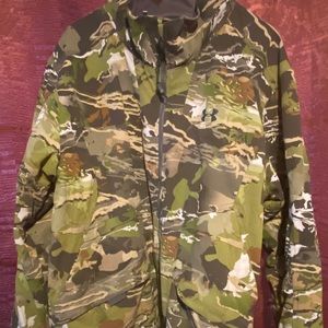 Under Armour jacket xxl